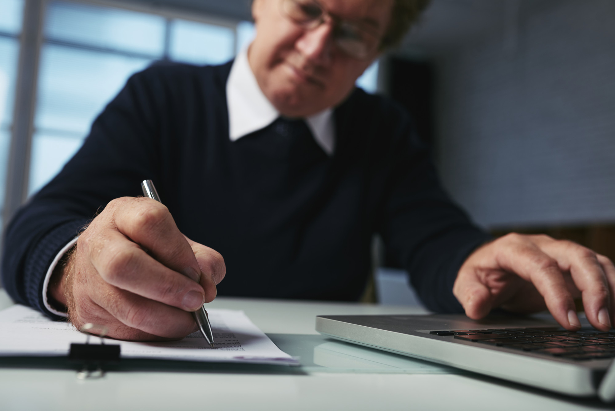Kündigung mit Abwicklungsvertrag: Rechtssichere Beendigung des Arbeitsverhältnisses
