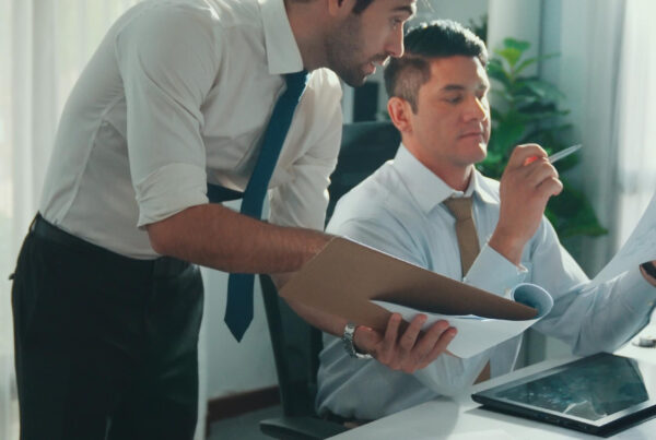 aufhebungsvertrag mit bezahlter freistellung und abfindung